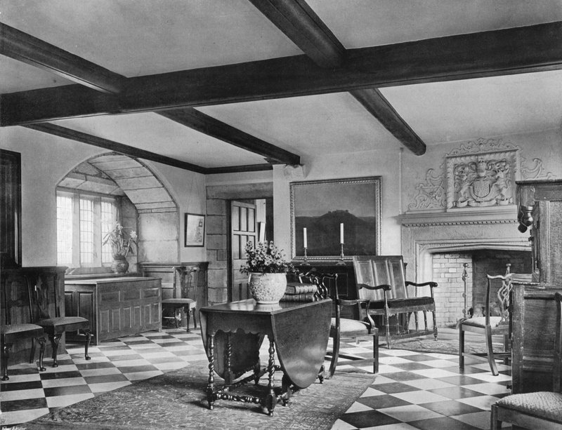Kings Hall af Charles Latham