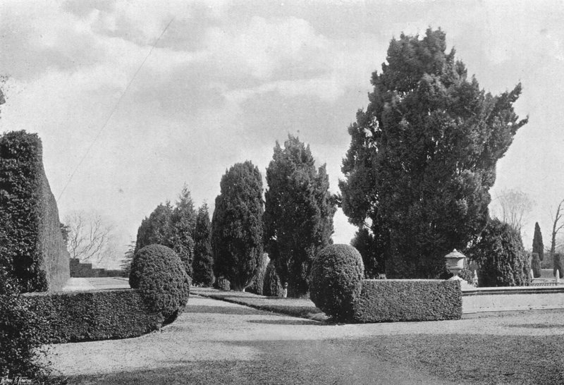 Privy Gardens hævede terrasser af Charles Latham