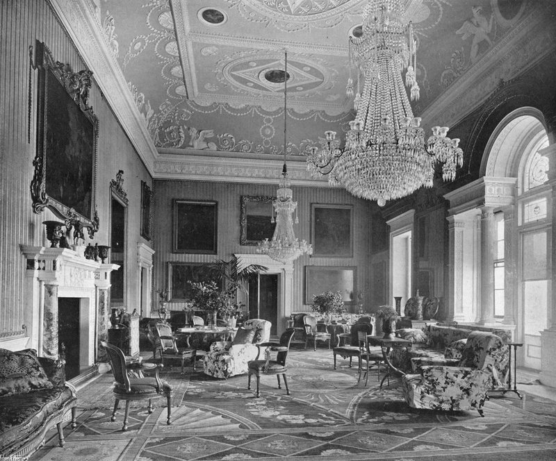 The Saloon (s/h foto) af Charles Latham