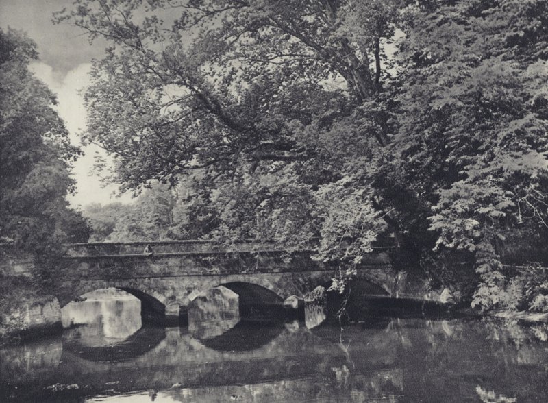 Wilton Bridge (s/h-foto) af Edward Alfred Barton