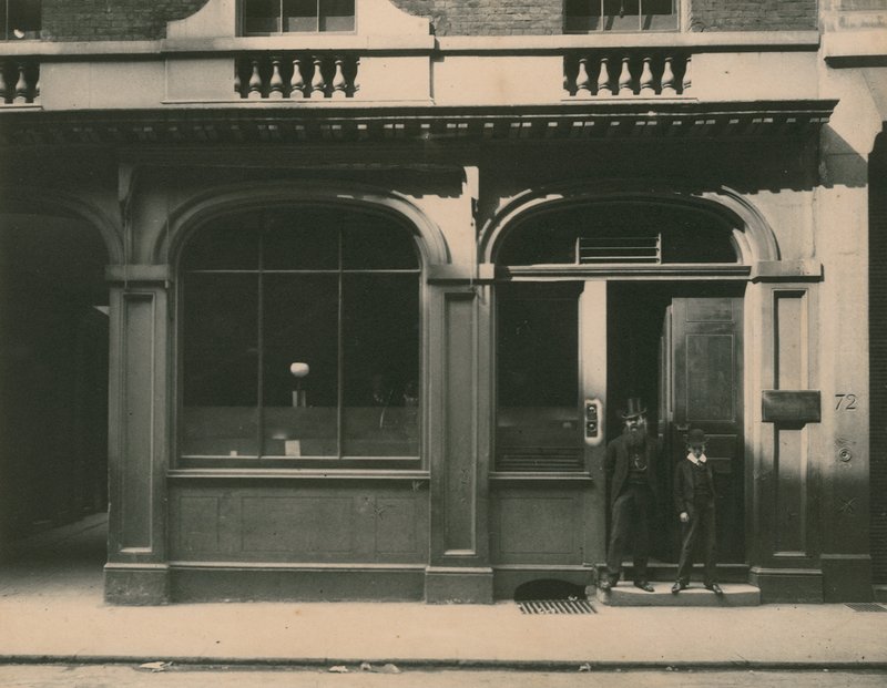 73 Lombard Street, London af English Photographer