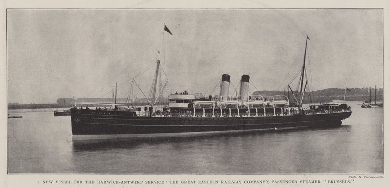 Et nyt fartøj til Harwich-Antwerp Service, Great Eastern Railway Companys Passenger Steamer Bruxelles af English Photographer