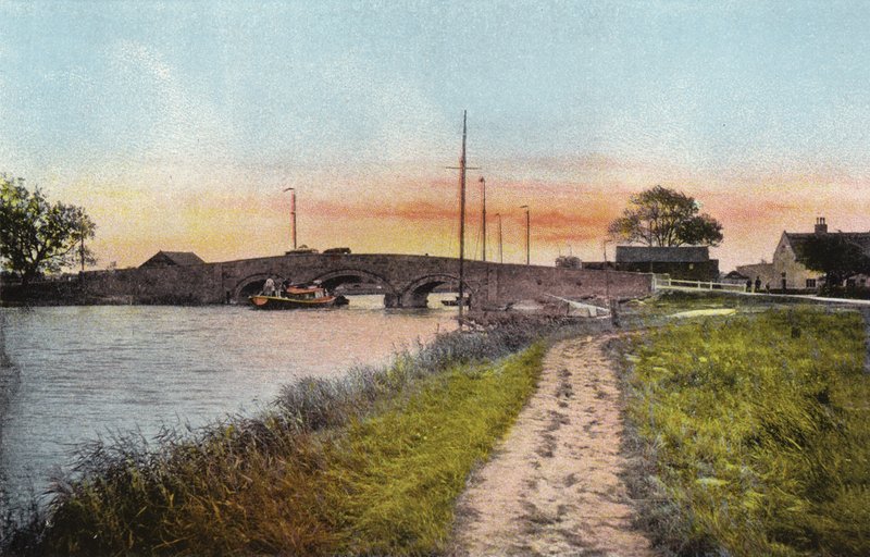 Acle Bridge af English Photographer