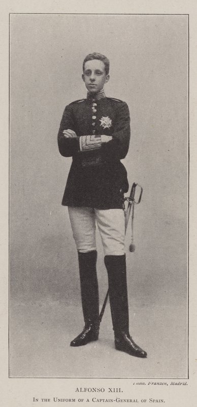 Alfonso XIII, i uniform af en generalkaptajn i Spanien af English Photographer