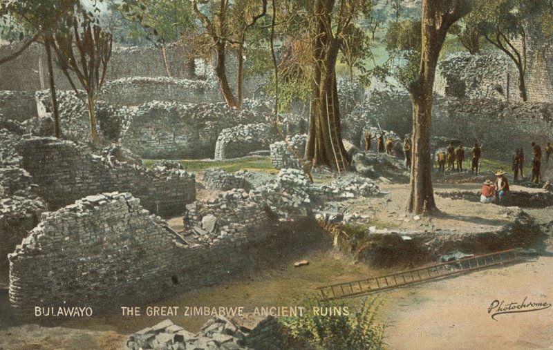 Ancient ruins of Great Zimbabwe Dani af English Photographer