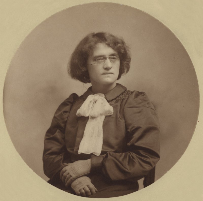 Beatrice Harraden af English Photographer