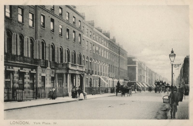 Bedford College, York Place, London (s/h-billede) af English Photographer