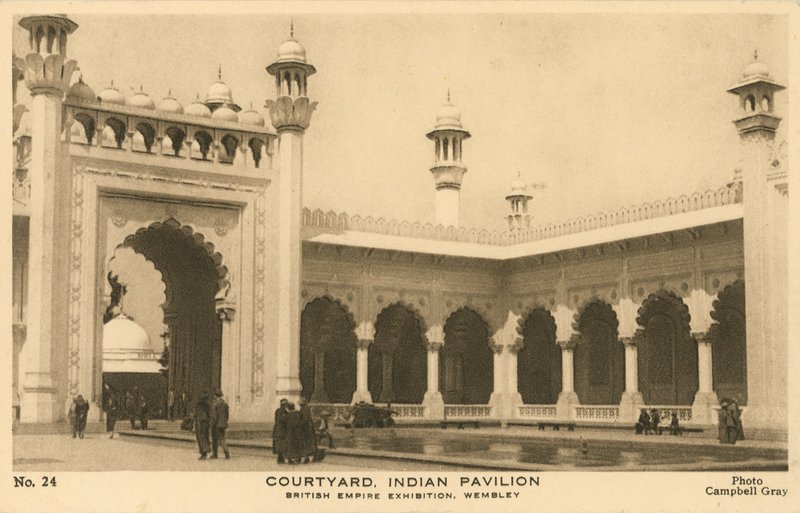 British Empire Exhibition, Wembley, Middlesex af English Photographer