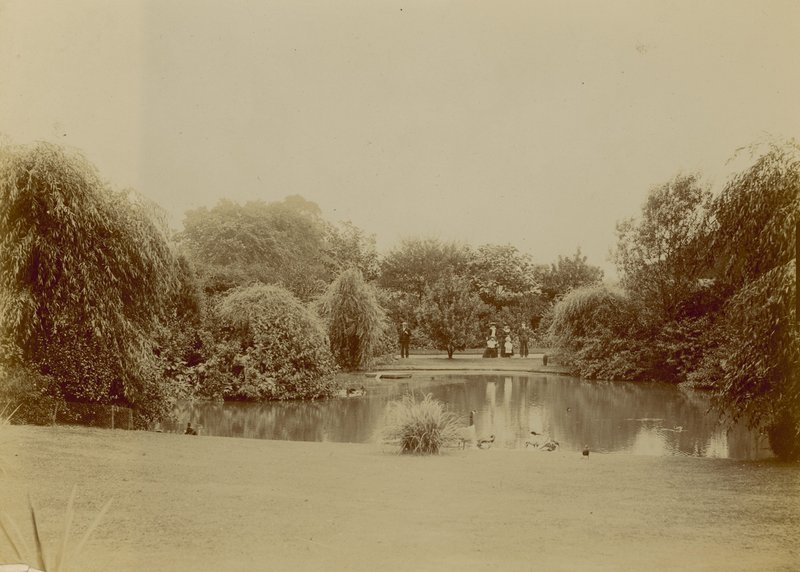 Brockwell Park, London af English Photographer