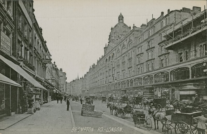 Brompton Road, London af English Photographer