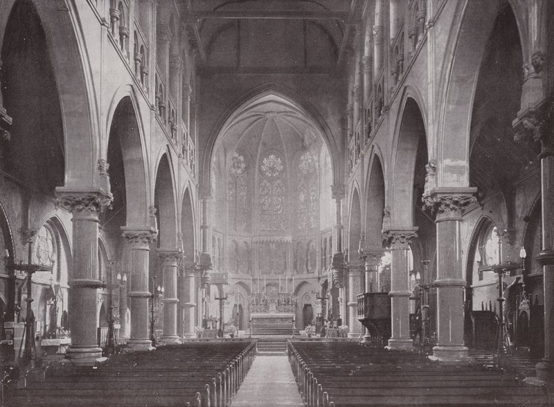 Church of Our Lady of Victories, Kensington af English Photographer