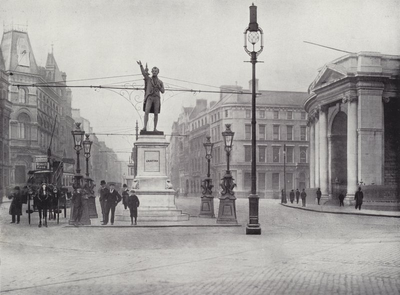 College Green, Dublin, med Grattan-statuen af English Photographer