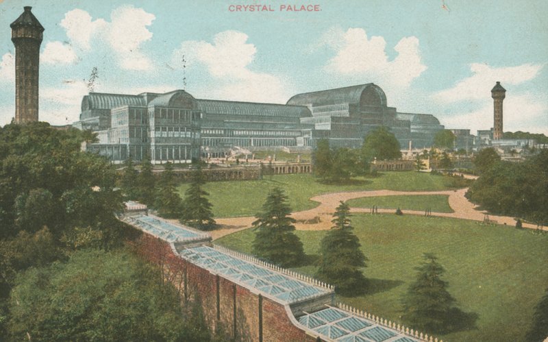 Crystal Palace, London af English Photographer