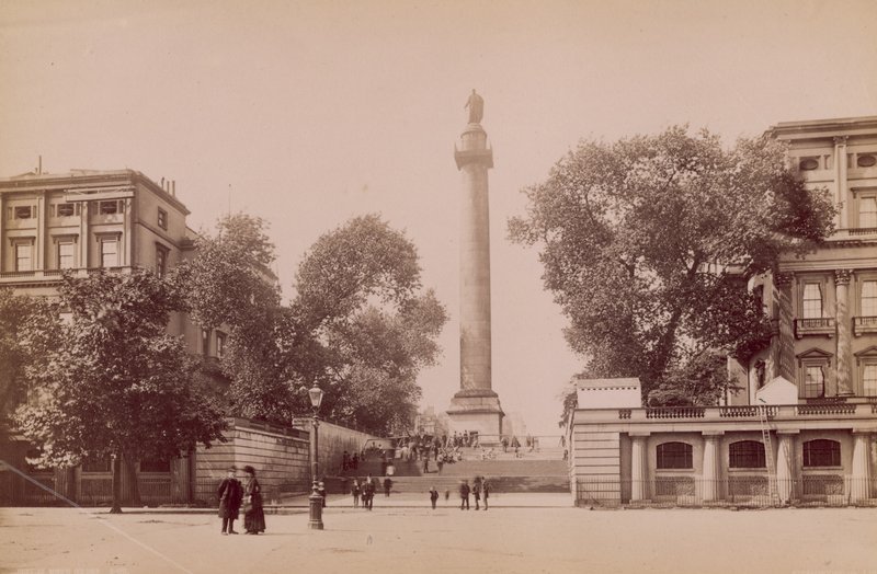 Duke of Yorks Column, London af English Photographer