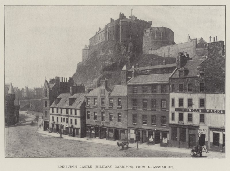Edinburgh Castle (Militær Garnison), fra Grassmarket af English Photographer