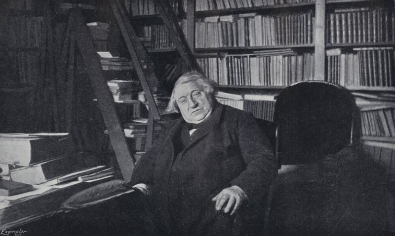 Ernest Renan i sit studie (s/h foto) af English Photographer