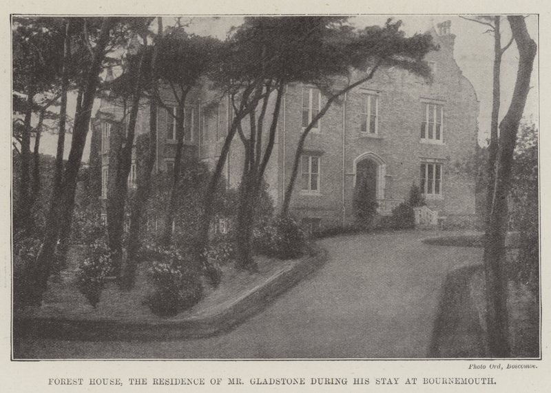 Forest House, residensen for hr. Gladstone under hans ophold i Bournemouth af English Photographer