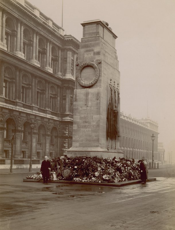 Generelt billede af cenotaphen i Whitehall af English Photographer