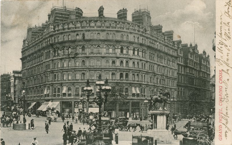 Grand Hotel, Charing Cross af English Photographer