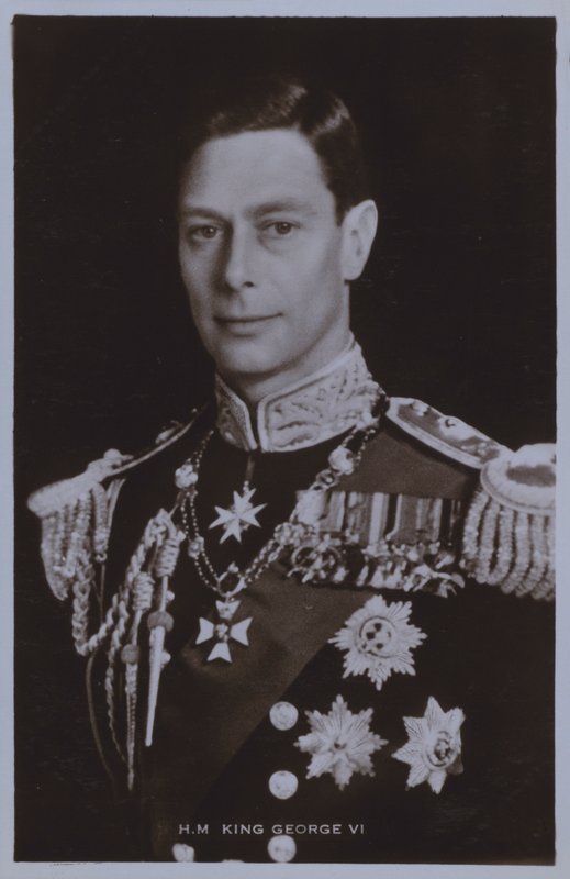 HM King George VI (s/h foto) af English Photographer