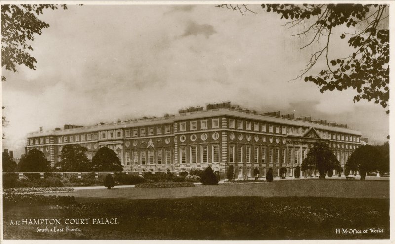 Hampton Court Palace, syd- og østfacader af English Photographer
