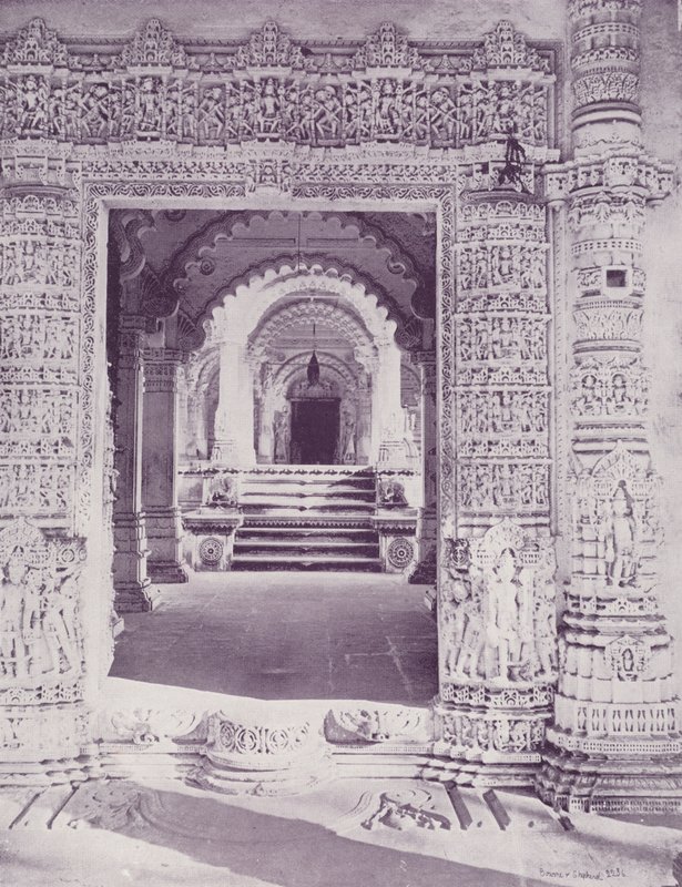 Hathi Singhs grav, Ahmedabad af English Photographer