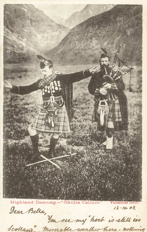 Højlandsdans - "Ghillie Callum" (s/h-foto) af English Photographer