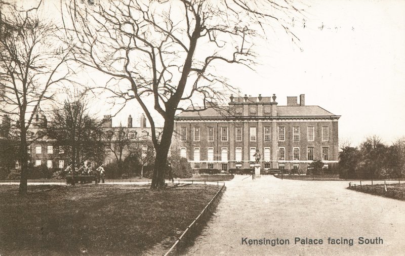 Kensington Palace mod syd af English Photographer