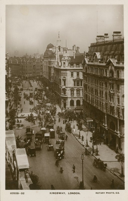 Kingsway, London af English Photographer