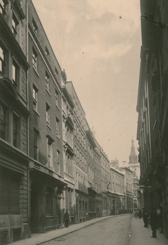 Lombard Street, London; fotografi; dateret juni 1885 af English Photographer