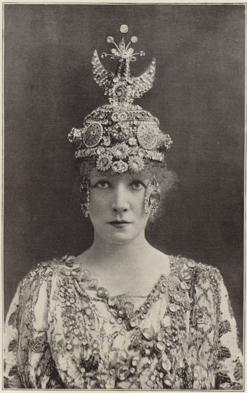 Madame Sarah Bernhardt som Theodora af English Photographer