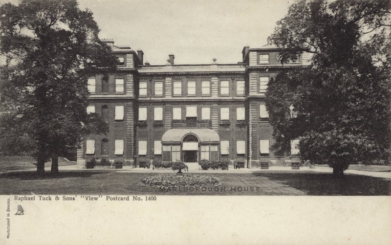 Marlborough House af English Photographer