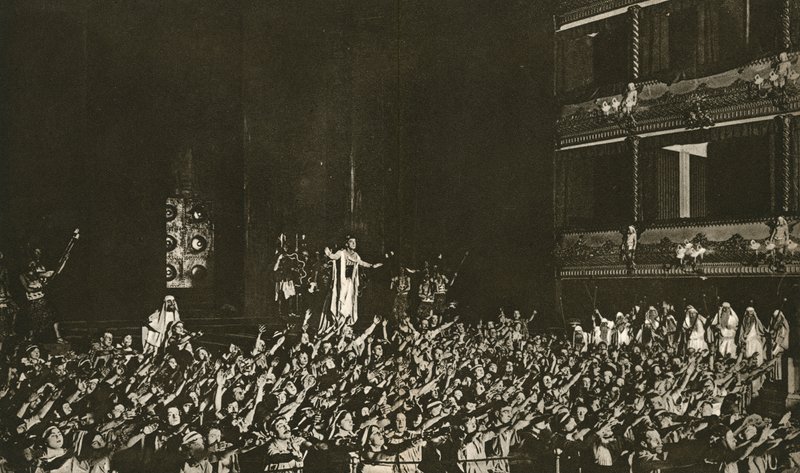 Max Reinhardts Oedipus Rex med John Martin-Harvey i 1912 af English Photographer