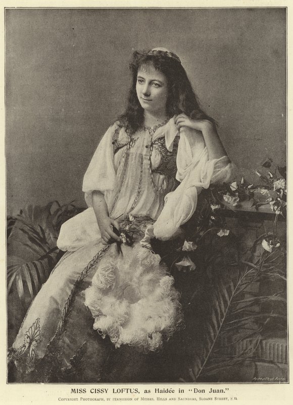 Miss Cissy Loftus, som Haidee i Don Juan af English Photographer