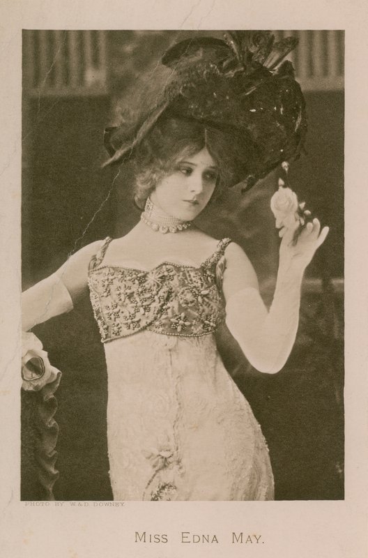 Miss Edna May, fotografi af English Photographer
