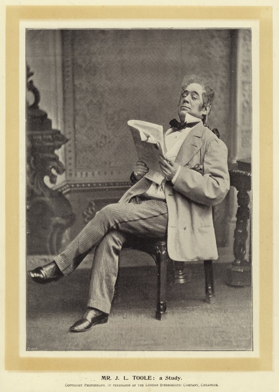 Mr J L Toole: en undersøgelse af English Photographer