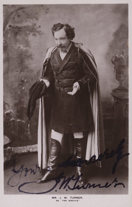 Mr J W Turner som Fra Diavolo af English Photographer