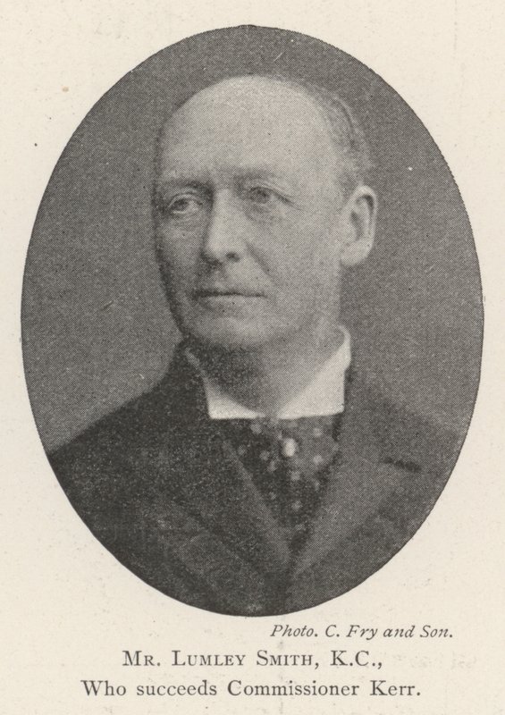 Lumley Smith, KC, som efterfølger kommissær Kerr af English Photographer