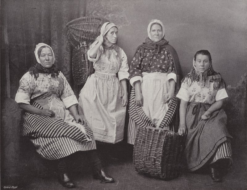 Newhaven Fishwives af English Photographer