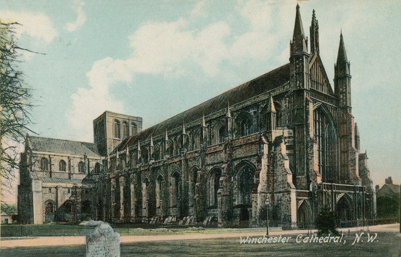Nordvest udsigt over Winchester Cathedral. Postkort sendt i 1913. af English Photographer