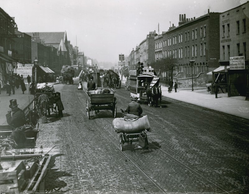 Old Kent Road, London af English Photographer
