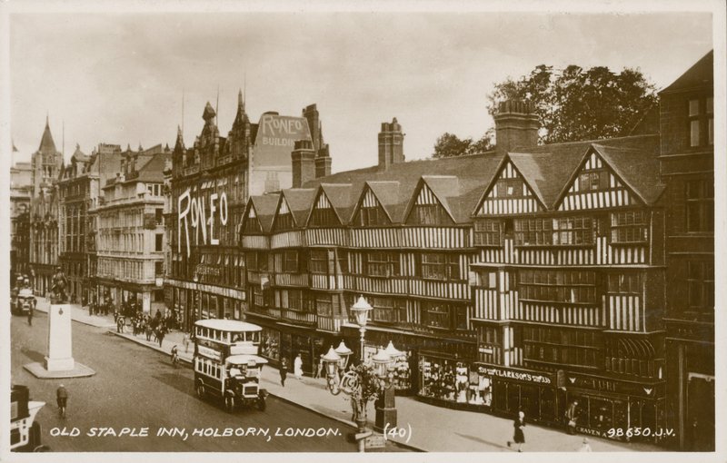 Old Staple Inn, Holborn, London af English Photographer