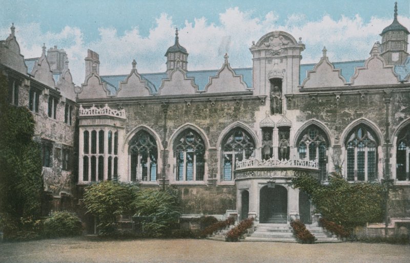 Oriel College af English Photographer