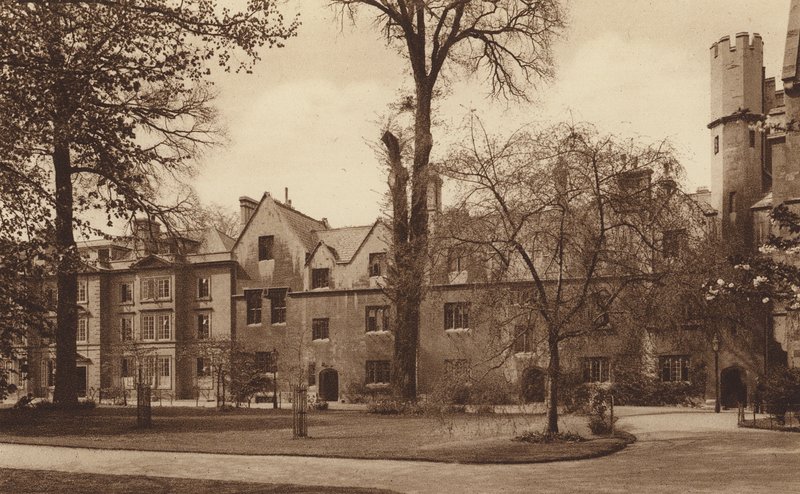 Oxford: Balliol College, den vestlige side af Garden Quadrangle (s/h-foto) af English Photographer