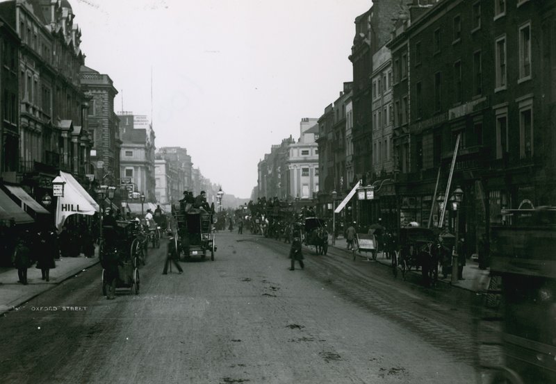 Oxford Street, London af English Photographer