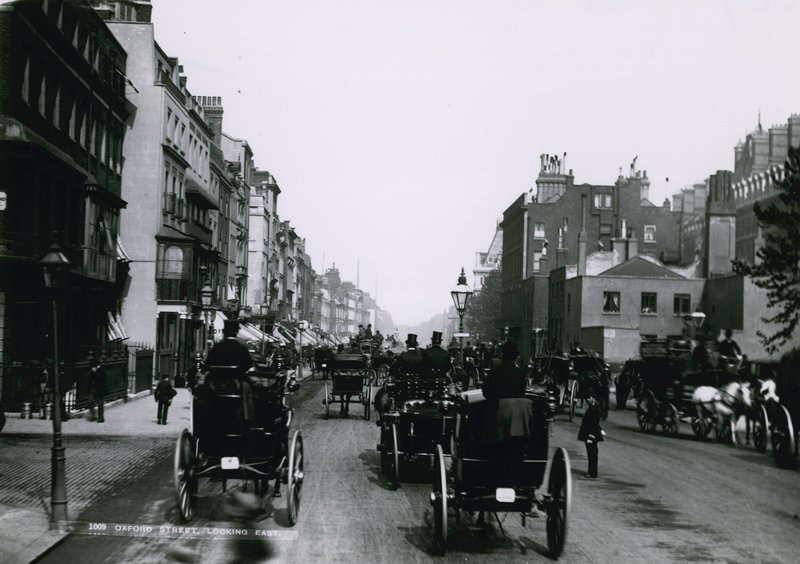 Oxford Street, London, mod øst af English Photographer