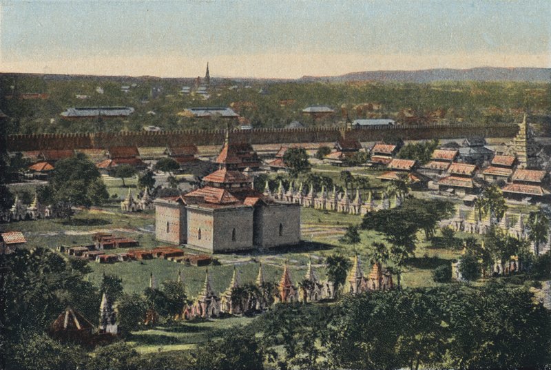 Pagodas, or Temples, at Mandalaydani af English Photographer