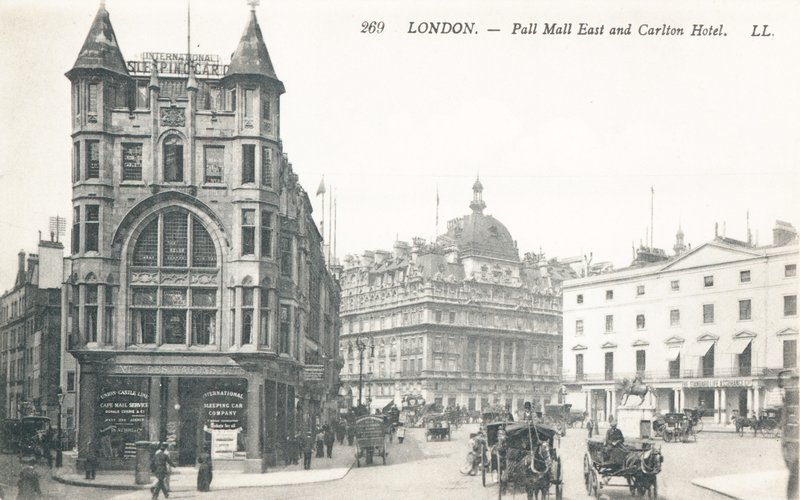 Pall Mall East og Carlton Hotel af English Photographer