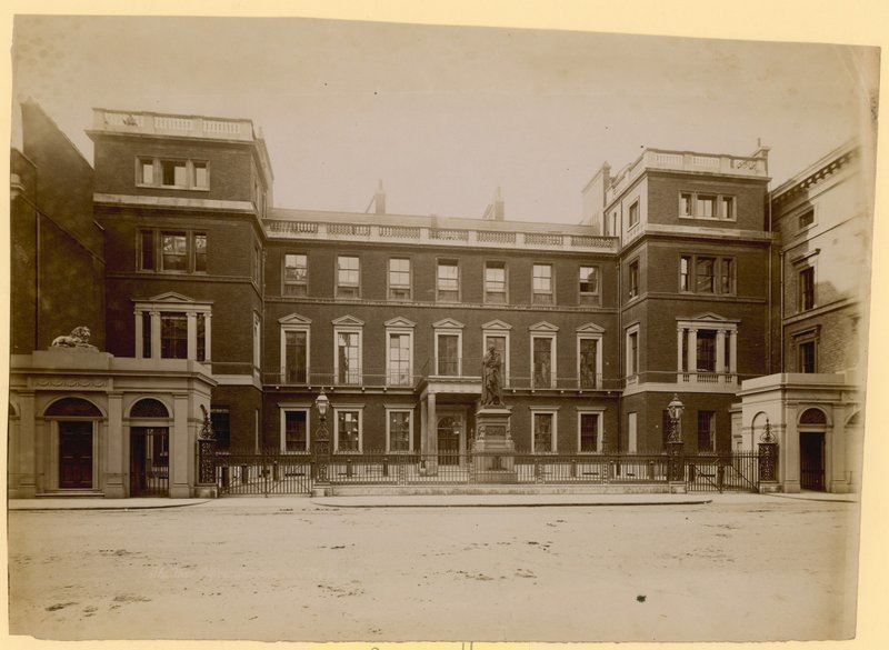 Pall Mall, London af English Photographer