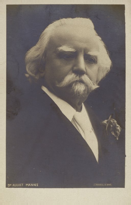 Portræt af Sir August Manns af English Photographer